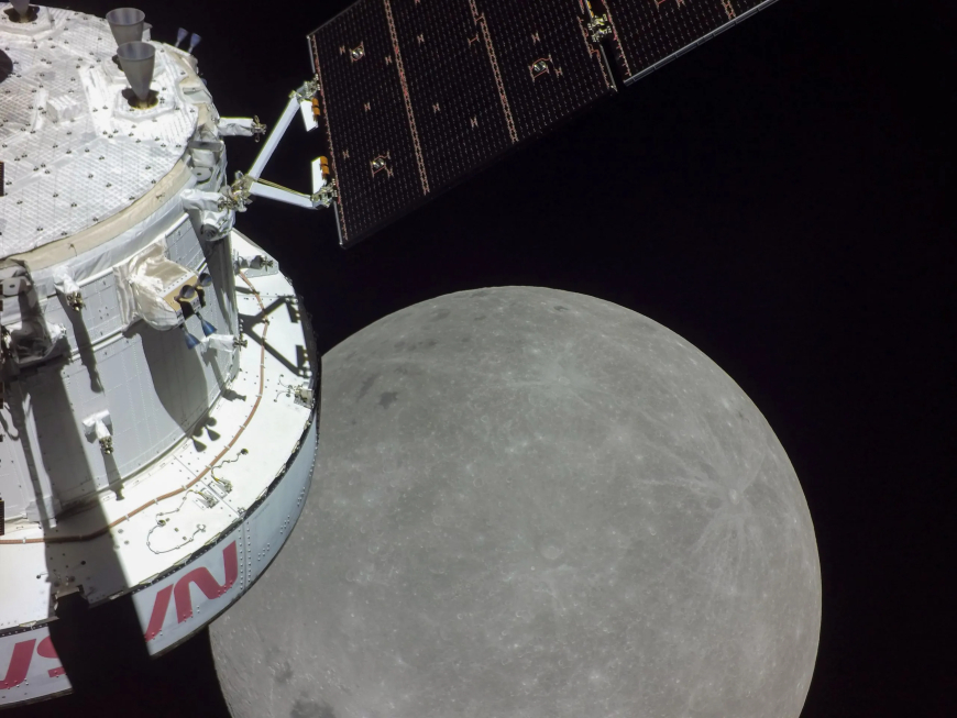 SLS and Orion integrated stack